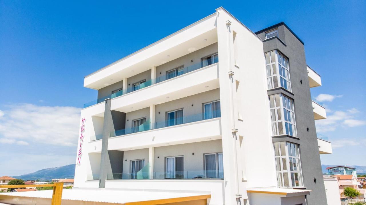 Heaven Lux Ulcinj Hotel Buitenkant foto